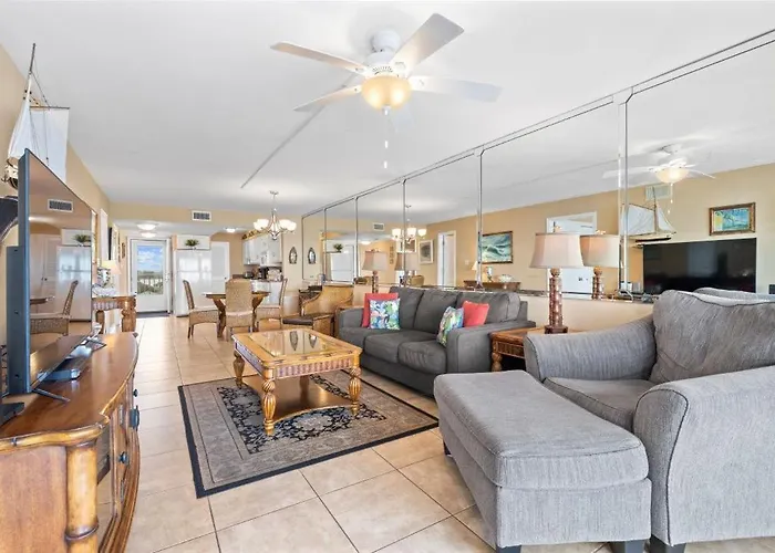Apartment Edgewater 71 By Youngs Suncoast
