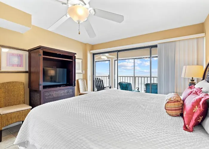 Edgewater 71 By Youngs Suncoast *