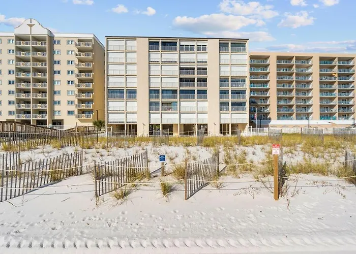 Edgewater 71 By Youngs Suncoast Apartment *